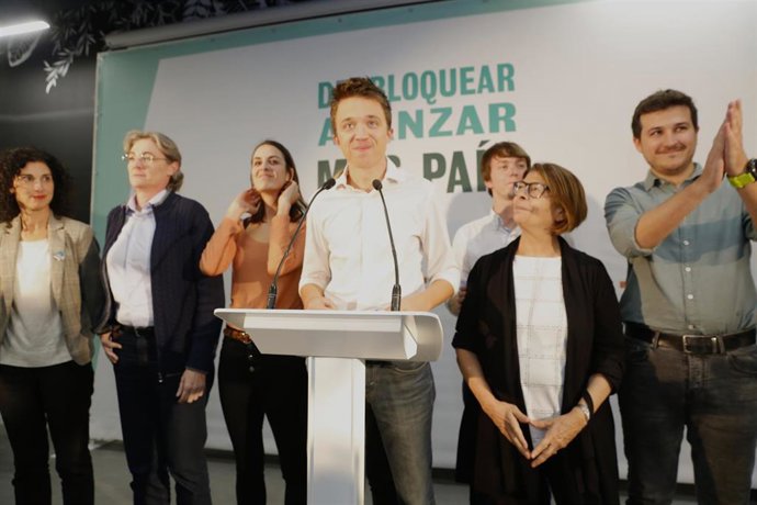 (I-D) La candidata de Más País Andalucía por Cádiz, María del Mar Polanco; la número dos de Más País al Congreso por Madrid, Marta Higueras; la portavoz nacional de campaña de Más País, Rita Maestre; el candidato de Más País a la Presidencia del Gobiern
