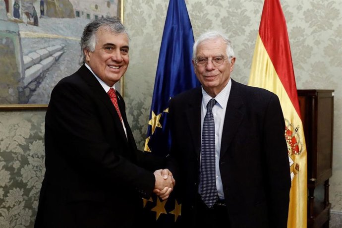 Jorge Ramiro Tapia y Josep Borrell