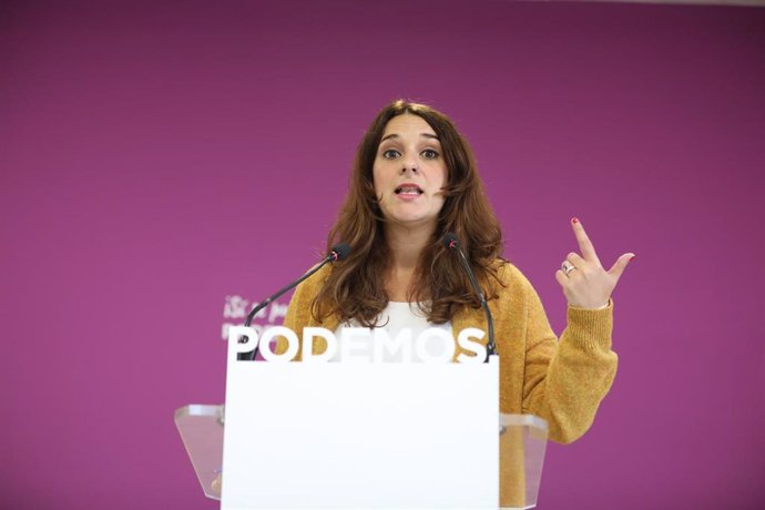 La portavoz de Podemos, Noelia Vera, ofrece una rueda de prensa tras el Consejo de Coordinación del partido celebrado una semana después del preacuerdo de Gobierno entre la formación morada y el PSOE, en Madrid (España), a 18 de noviembre de 2019.