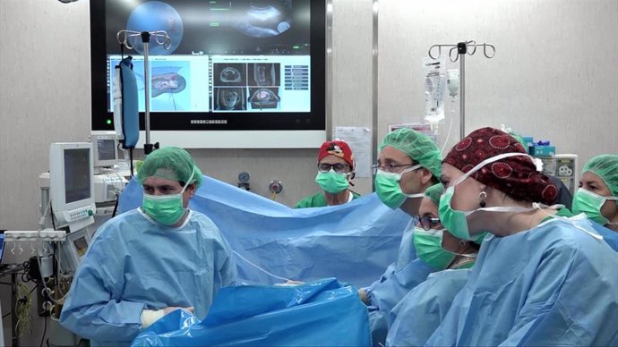 Operación fetal con el nuevo sistema de navegación en el Hospital Sant Joan de Déu de Esplugues de Llobregat (Barcelona)