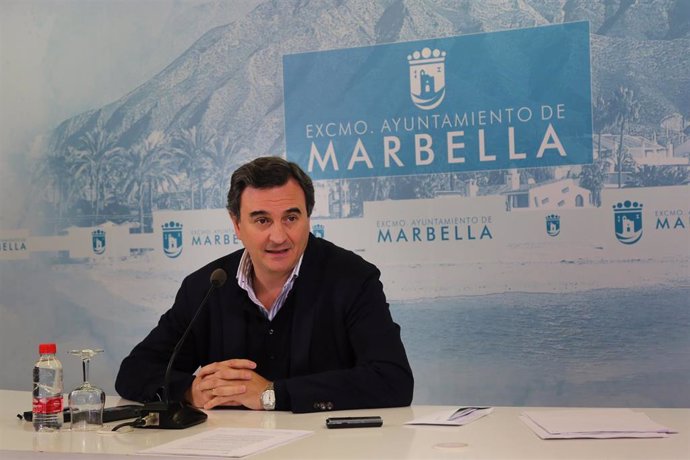 El portavoz municipal de Marbella Félix Romero, en rueda de prensa