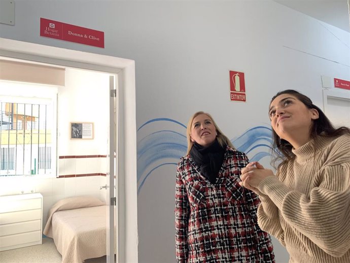 Eva Pajares visita Nuevo Hogar Betania  en La Línea