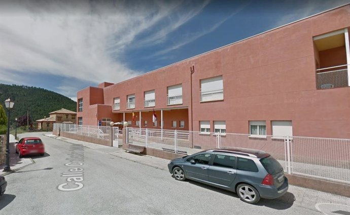 Sucesos.- Desalojada una residencia de ancianos de Riópar (Albacete) tras el inc