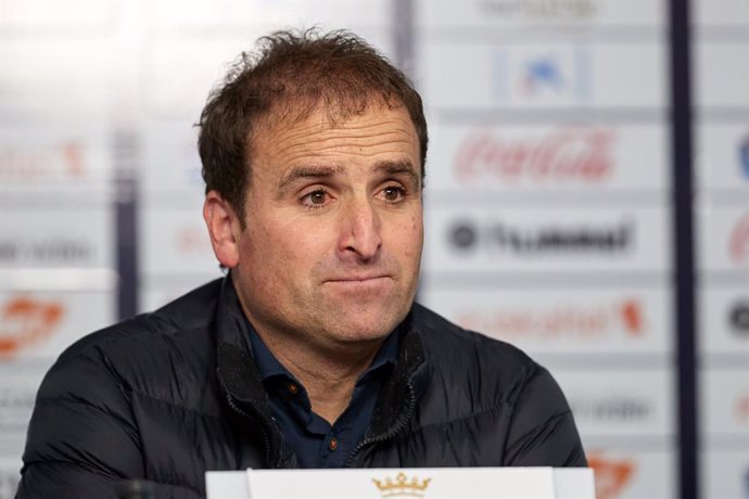 Fútbol.- Jagoba Arraste renueva como entrenador de Osasuna hasta 2022