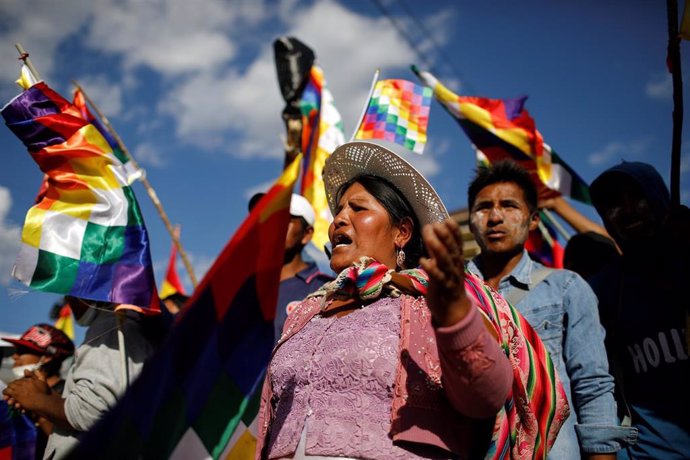 Manifestación a favor de Evo Morales en Cochabamba