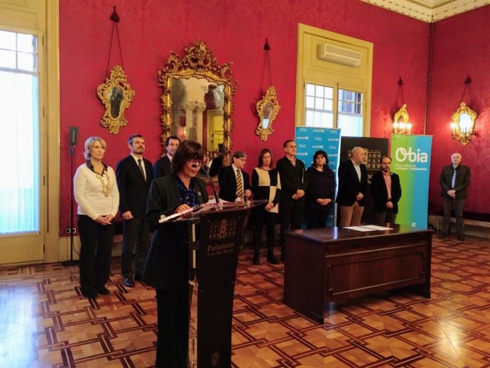 Acte de signatura de l'ampliació del pacte per la infncia.