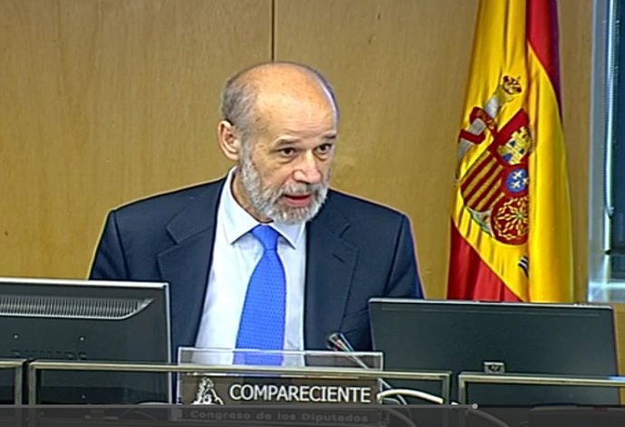 El secretario de Estado de Energía, José Domínguez Abascal, en la comparecencia en la Comisión de Transición Ecológica en el Congreso de los Diputados para presentar la partida en Energía del proyecto de Presupuestos Generales del Estado (PGE) para 2019