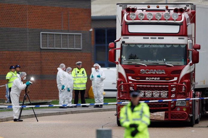 Camión con 39 muertos hallado en el condado de Essex