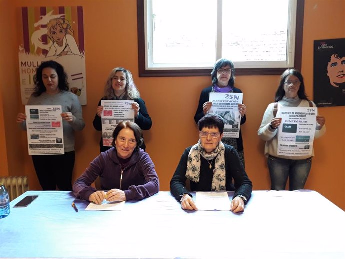 Imagen de la rueda de prensa de Feminismo Unitario de Vigo.
