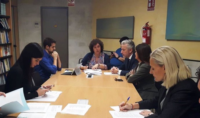 La regidora de Turismo Sanidad y Consumo del Ayuntamiento de Palma, Elena Navarro, en la comparecencia previa a la aprobación inicial del Presupuesto de Cort para 2020.