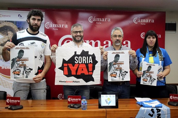 De izda a dcha, Manuel Sevillano, Alfredo Cabrerizo, Carlos Vallejo y Laura Gil presentan las iniciativas del partido entre el Río Duero y Teruel.