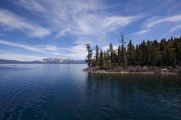 El cambio climático puede duplicar las emisiones de CO2 desde lagos 