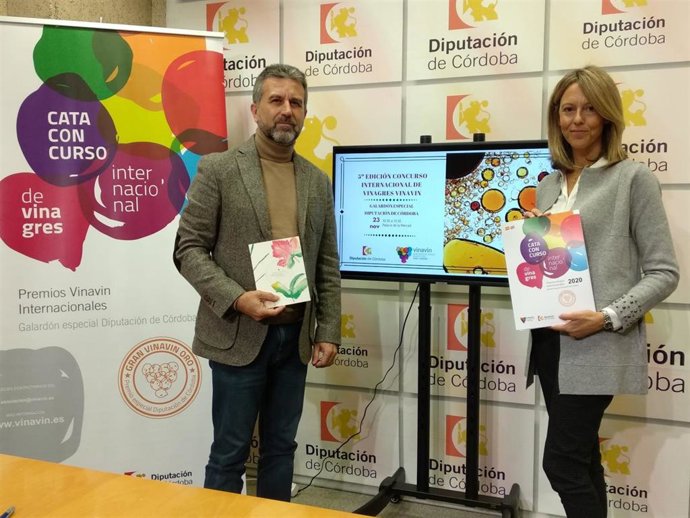 Sánchez y Márquez presentan el V concurso de vinagres Vinavin