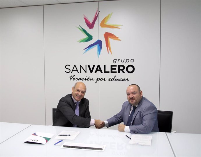 Centro Zaragoza y Grupo San Valero firman un acuerdo de colaboración.
