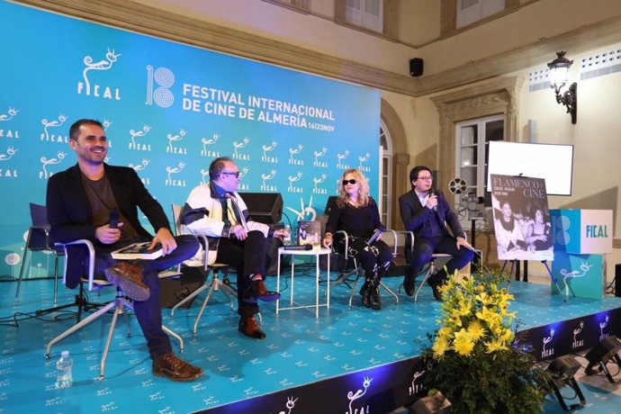 Acto de presentación del libro 'Flamenco y Cine' en el marco del Festival Internacional de Cine de Almería (Fical)