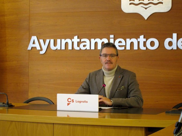El portavoz del Grupo Municipal de Ciudadanos en el Ayuntamiento de Logroño, Julián San Martín.