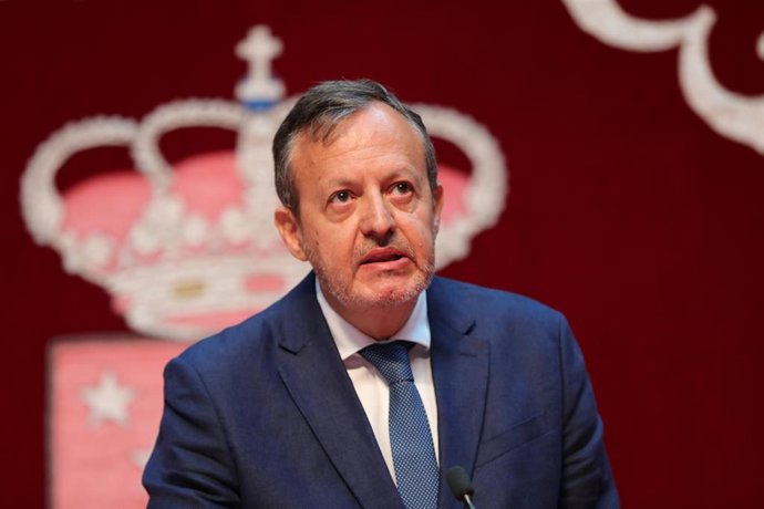 Comunidad de Madrid desconvoca la reunión del Pacto sobre Menas porque Vox lo ha