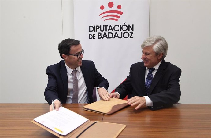 [Badajoz] Fotos La Diputación De Badajoz Y La Dirección General Del Catastro Firman Un Nuevo Convenio De Colaboración