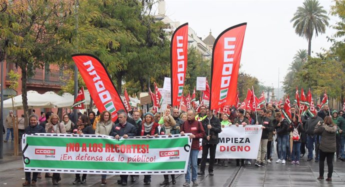 Manifestación de CCOO en Sevilla este miércoles encabezada por la secretaria general de CCOO-A, Nuria López
