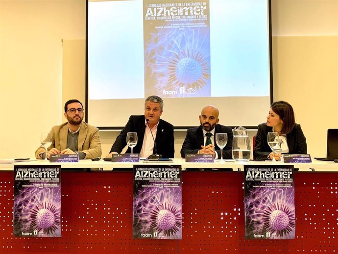 Inauguración de las jornadas nacionales sobre Alzheimer organizadas por la FAAM en Almería