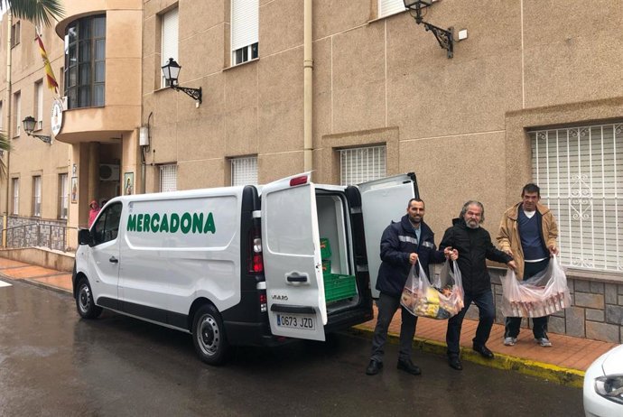 Mercadona colabora un año más con la Gran Recogida del Banco de Alimentos este v
