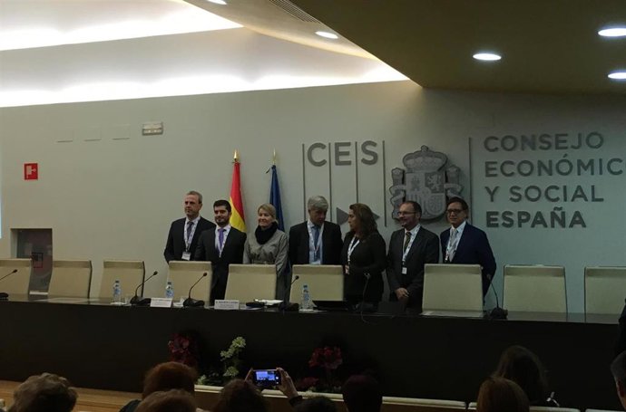 Presentación de la Encuesta sobre Hábitos de Consumo 2019, realizada por la Mesa de Participación de Asociaciones de Consumidores (MPAC)