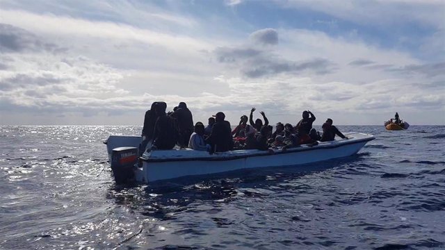 Rescate de migrantes por el 'Ocean Viking' (Imagen de archivo)