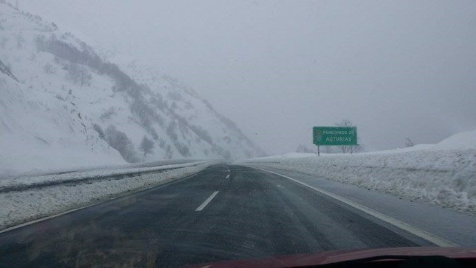 Autopista del Huerna nevada, nieve, temporal