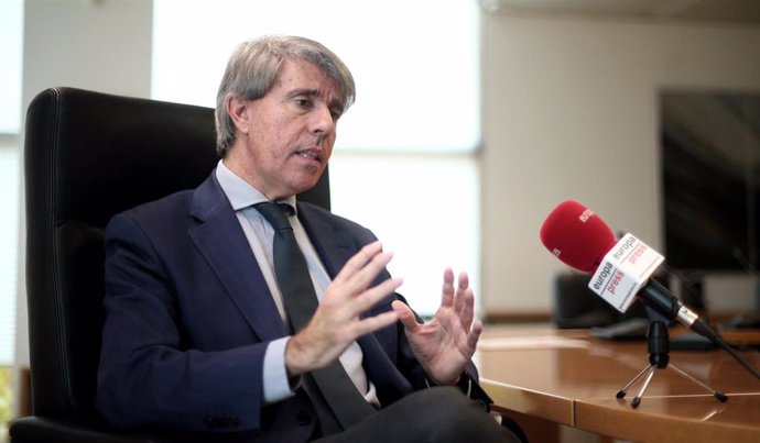 El consejero de Transportes de la Comunidad de Madrid, Ángel Garrido,  durante una entrevista para Europa Press, en Madrid (España), a 21 de noviembre de 2019.