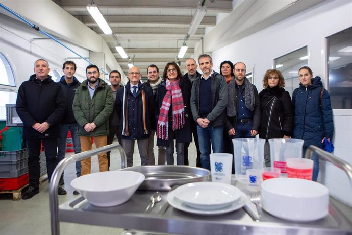Oto de grupo en la visita a las instalaciones de la Fundación Varazdin.