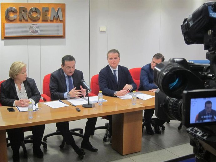 José María Albarracín, durante la rueda de prensa