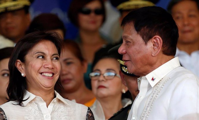 Rodrigo Duterte y la vicepresidenta Leni Robredo