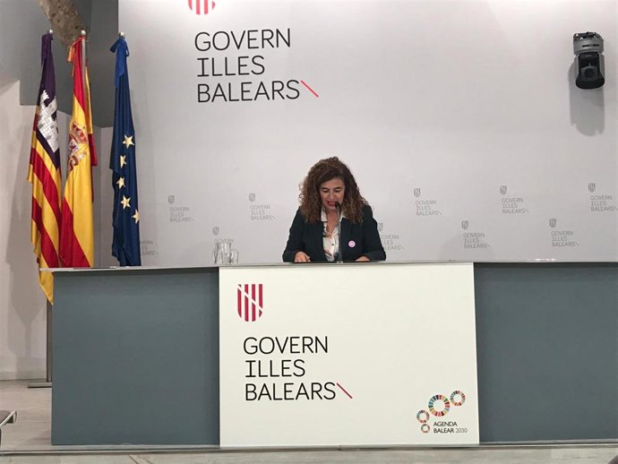 La portaveu del Govern, Pilar Costa, en roda de premsa