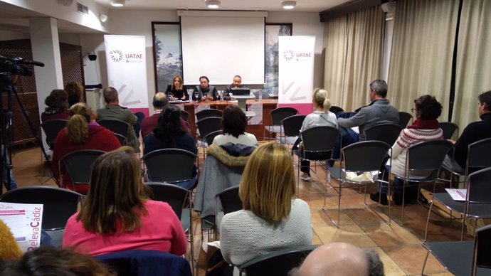 Presentación del estudio presentación del estudio 'Revela Cádiz' en Olvera