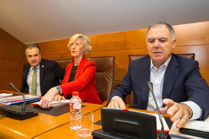 La consejera de Educación, Marina Lombó