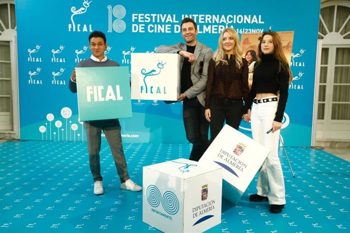 El equipo de 'La cinta de Alex' en su encuentro con los medios antes del estreno de la cinta en el Festival Internacional de Cine de Almería (Fical)