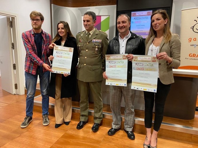 Presentación del concierto benéfico.