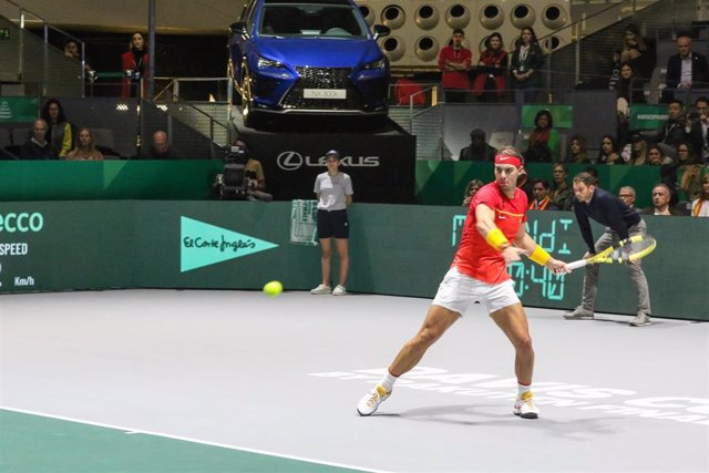 Rafa Nadal durante su partido de cuartos de final de la Copa Davis 2019