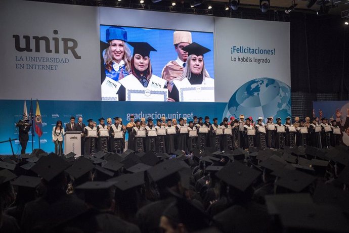 Graduación de UNIR en Colombia