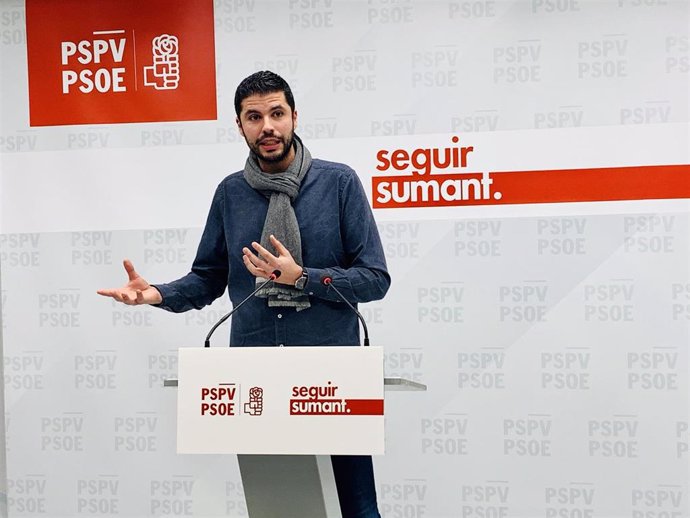 El diputado del PSPV en Les Corts David Calvo