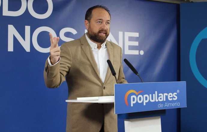 El PP-A afea que Díaz "siga sin dimitir" y Sánchez "no dé la cara" tras conocer 