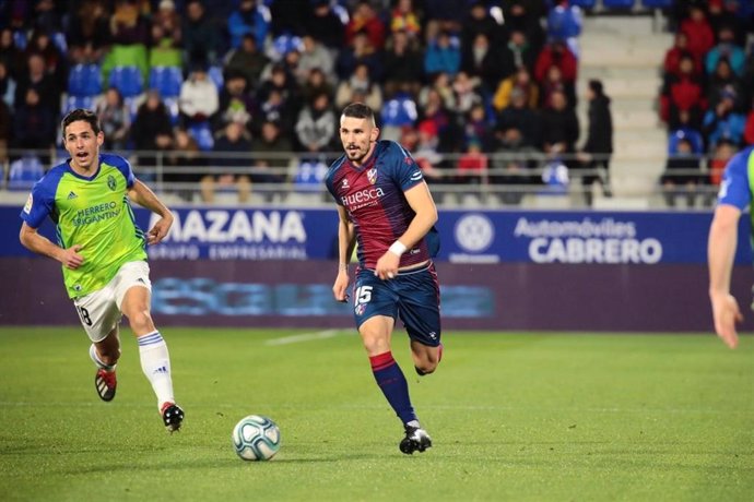 Toni Datkovic, en un partido con la SD Huesca.