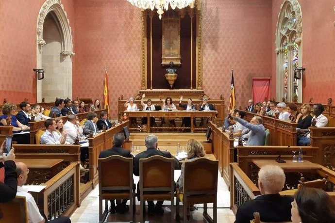 Imagen del pleno del  Consell de Mallorca del 10 de octubre.