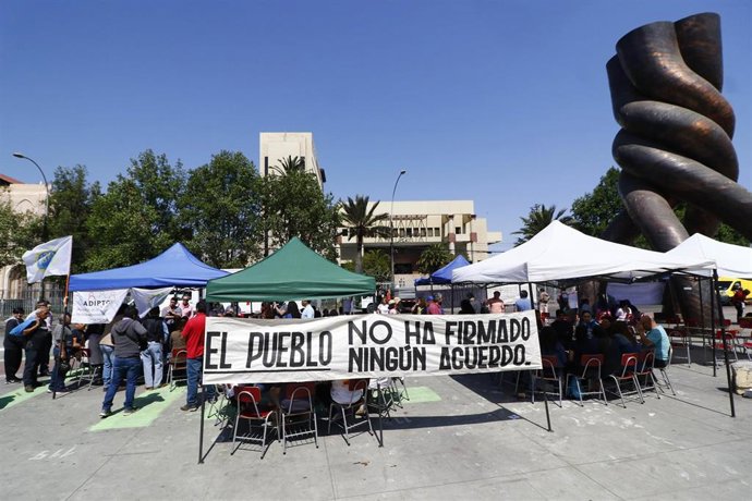 Cablido abierto frente al Congreso