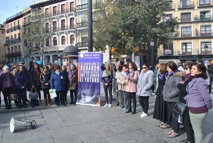 Concentración de María de Padilla contra la violencia de género.