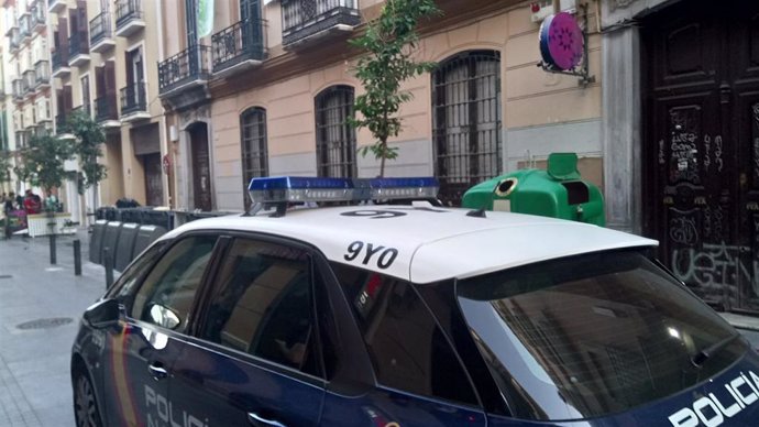Una patrulla de la Policía Nacional en el centro de Málaga