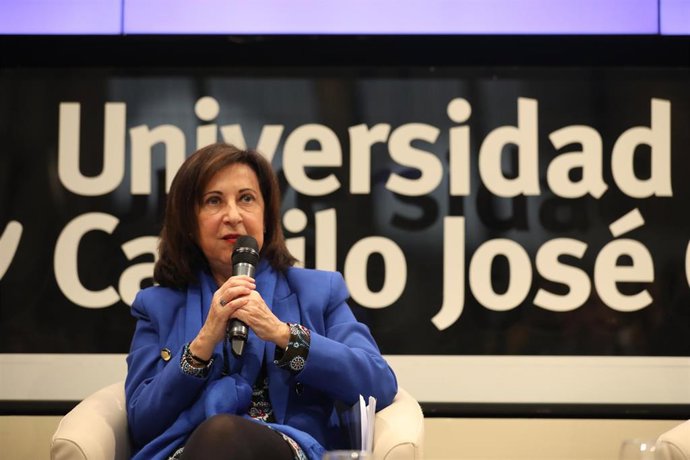 La ministra de Defensa en funciones, Margarita Robles, durante su intervención en la jornada 'Mujeres, paz y seguridad' en la Universidad Camilo José Cela, en Madrid (España), a 25 de noviembre de 2019.