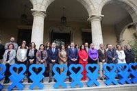 La Junta lanza la campaña #TambiénDependeDeTi para implicar a la sociedad contra la violencia de género