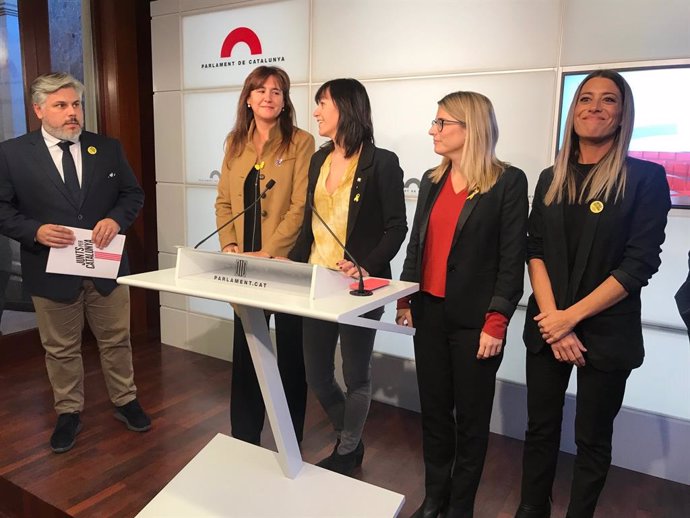 Albert Batet, Laura Borrs, Aurora Madaula, Elsa Artadi i Miriam Nogueras (JxCat).