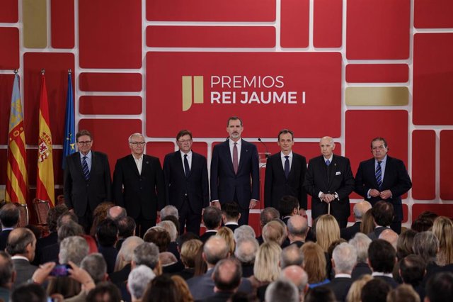 Felipe VI preside los Premios Rei Jaume I